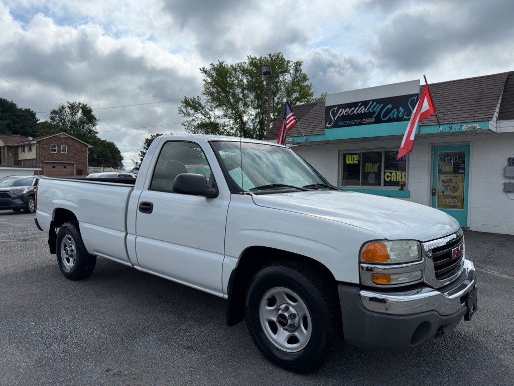 2003 GMC Sierra Image 1