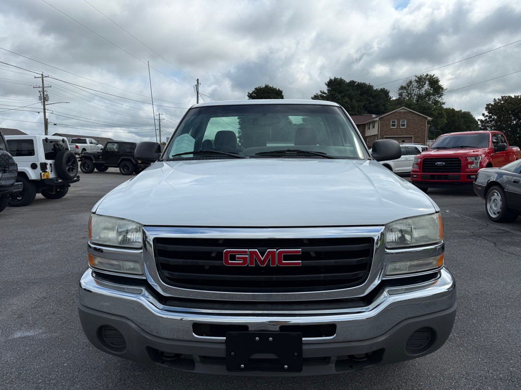 2003 GMC Sierra Image 6