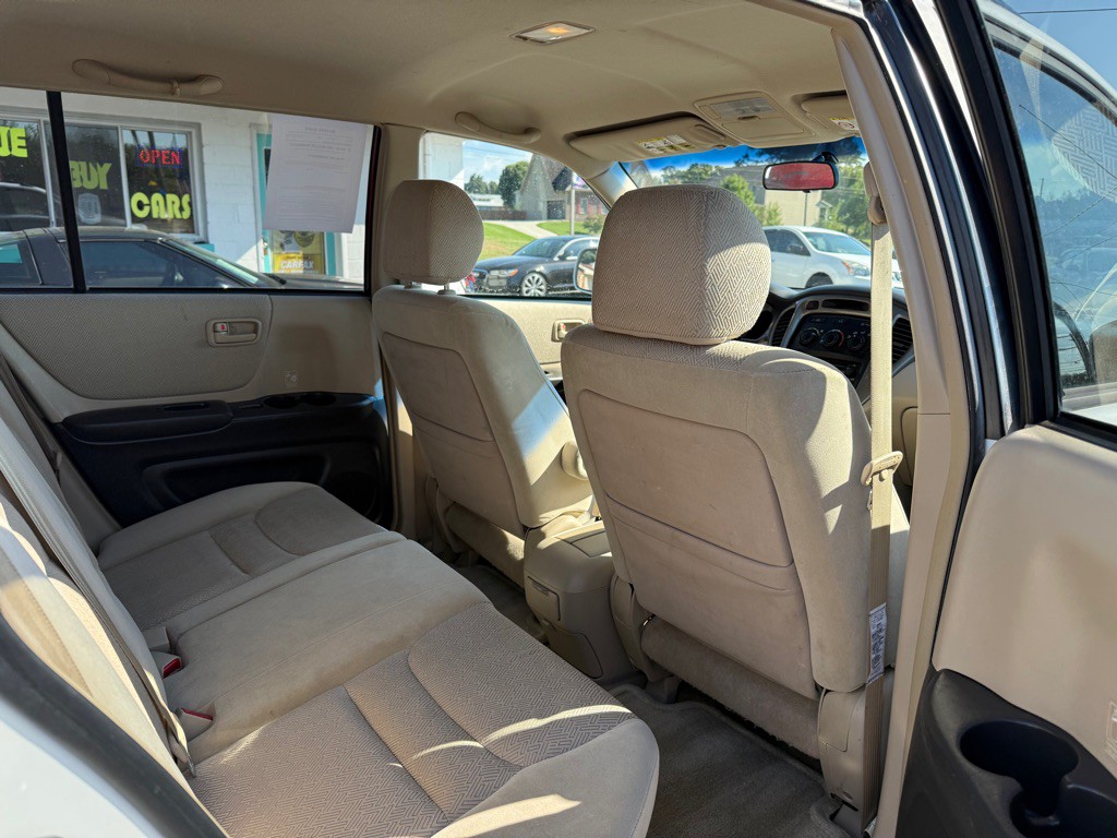 2003 Toyota Highlander Image 10