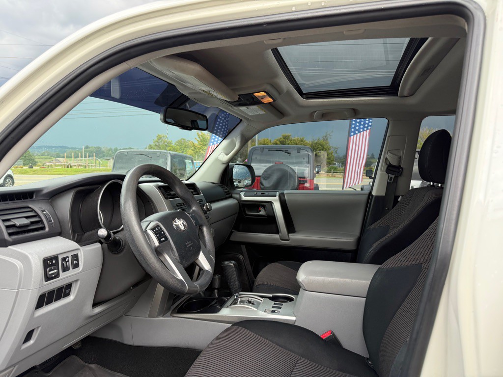 2011 Toyota 4Runner Image 7