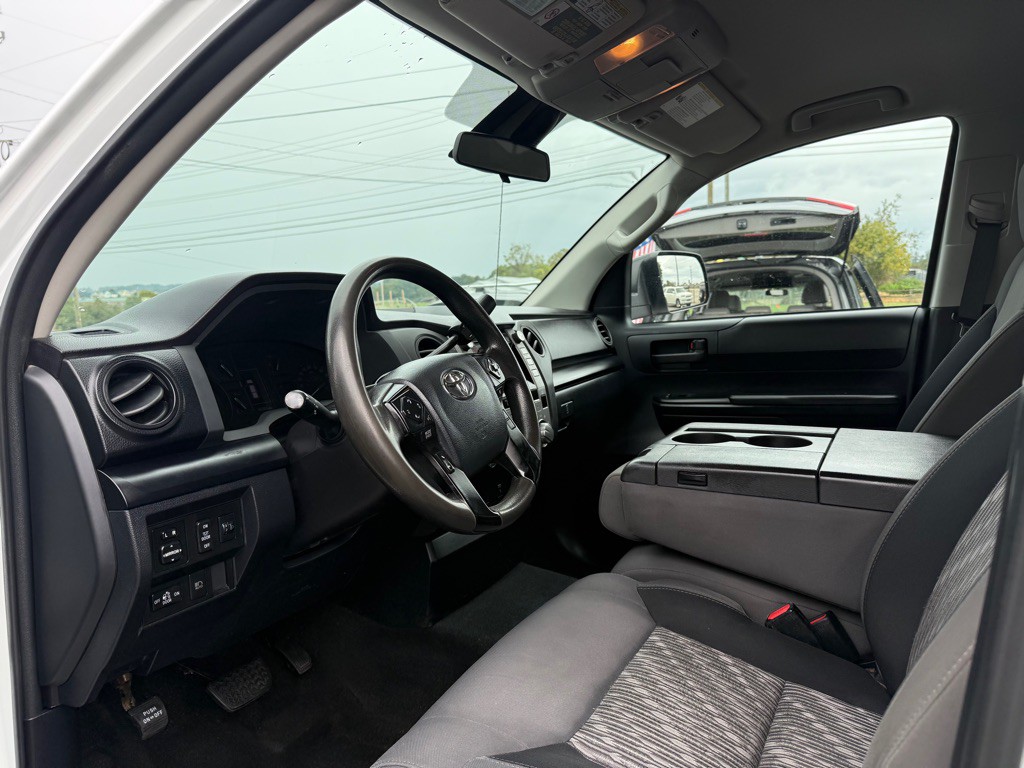 2019 Toyota Tundra Image 8