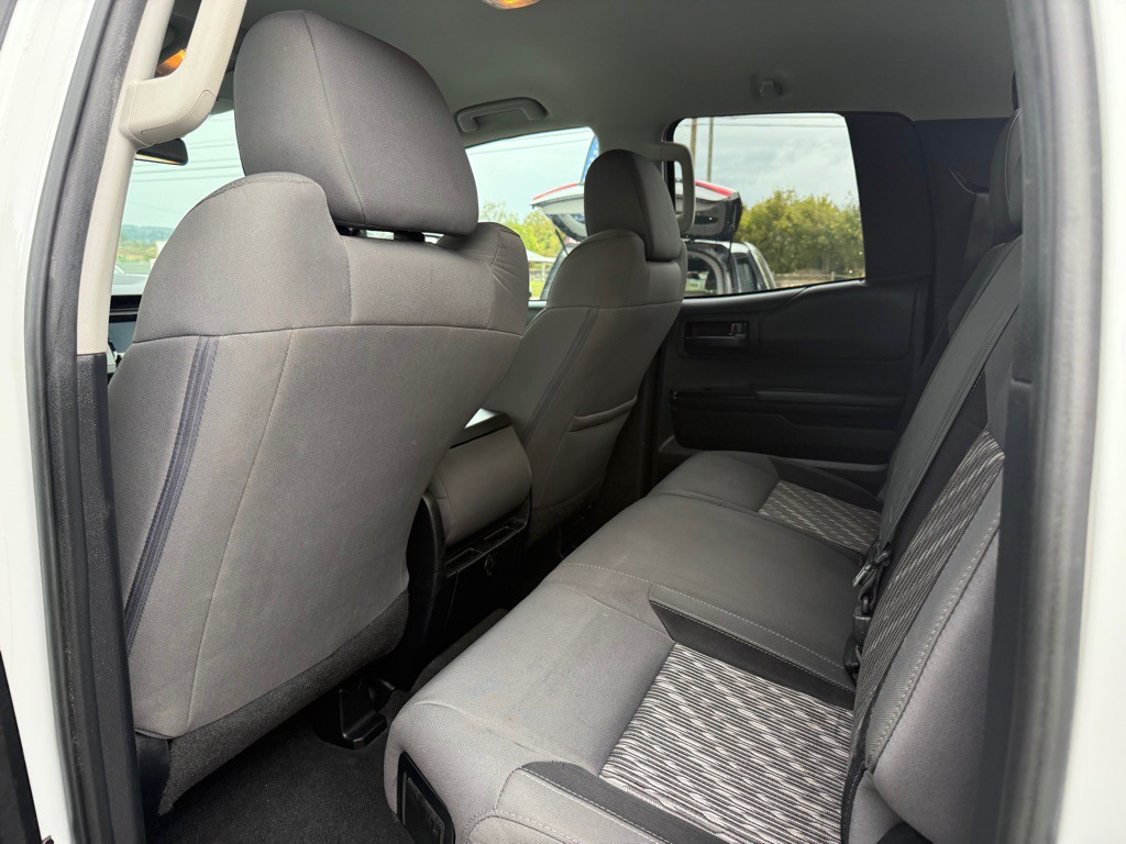 2019 Toyota Tundra Image 9