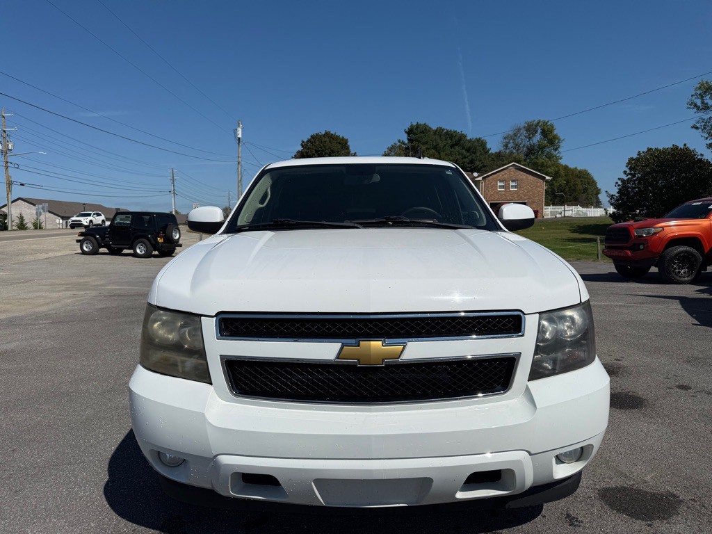 2013 Chevrolet Suburban Image 6