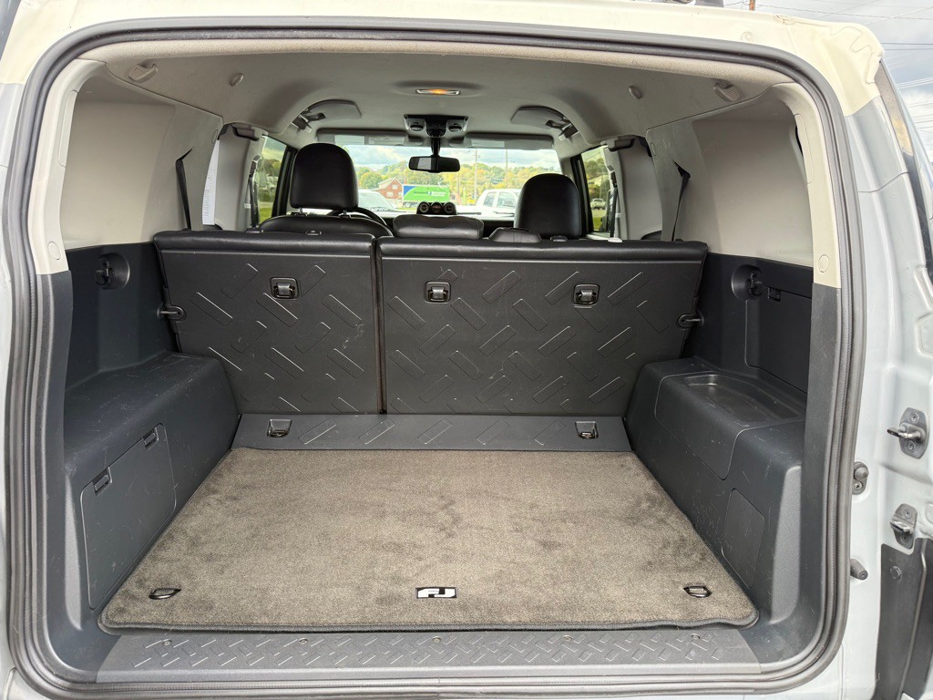 2014 Toyota FJ Cruiser Image 10