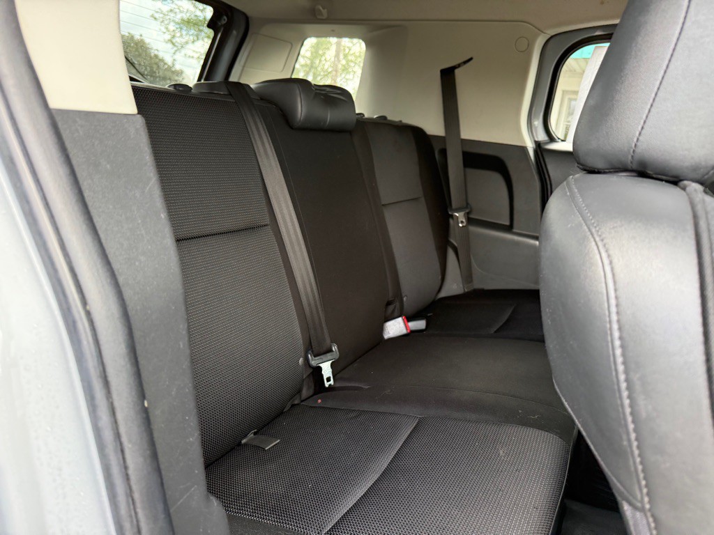 2014 Toyota FJ Cruiser Image 12