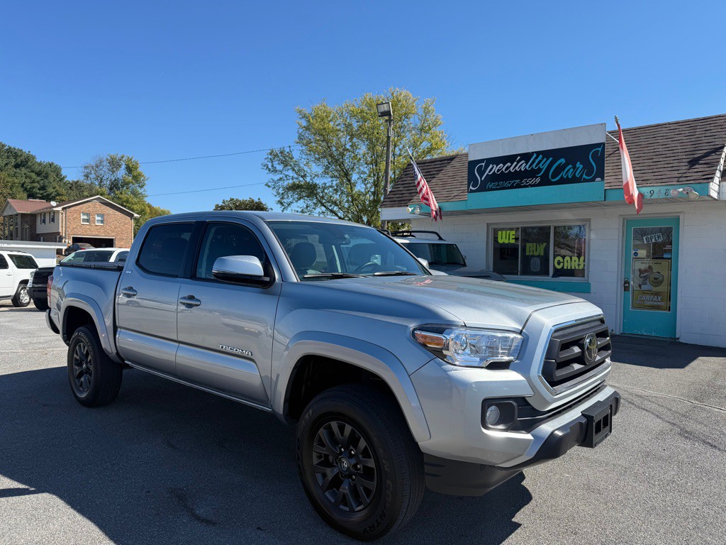 2023 Toyota Tacoma Image 1