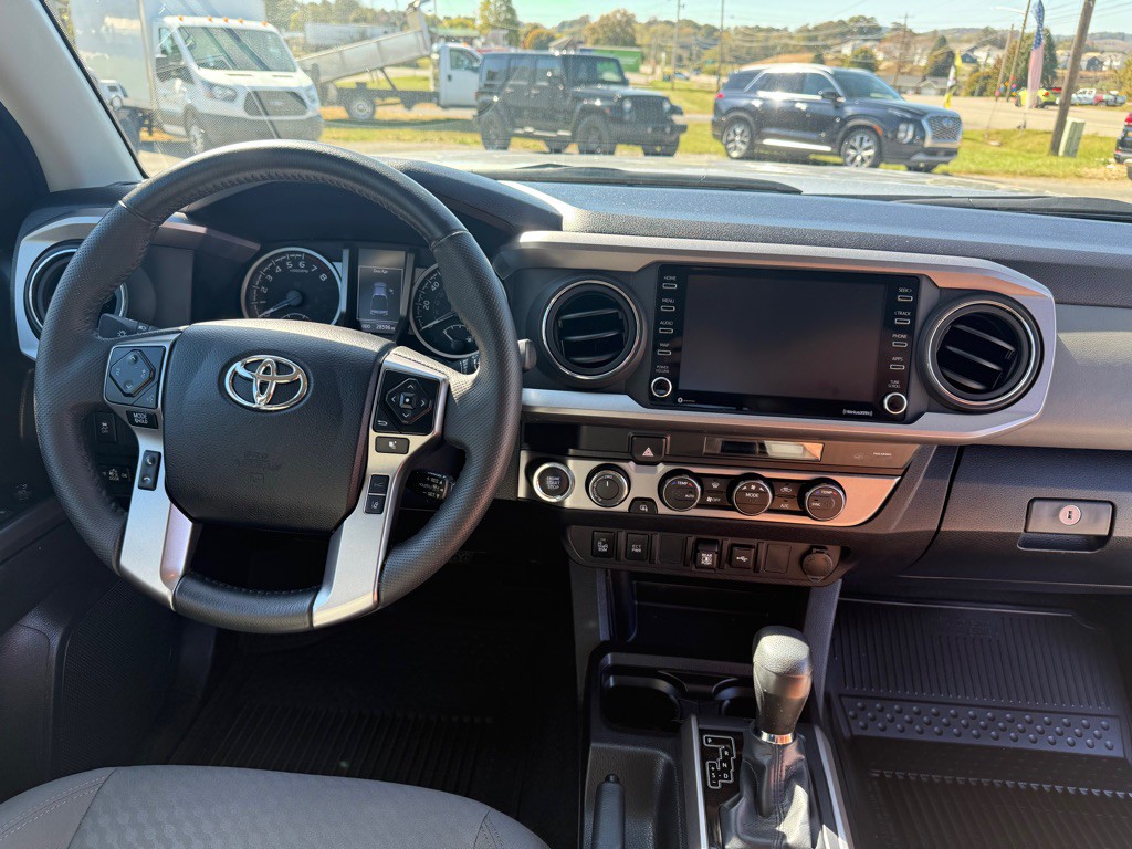 2023 Toyota Tacoma Image 13