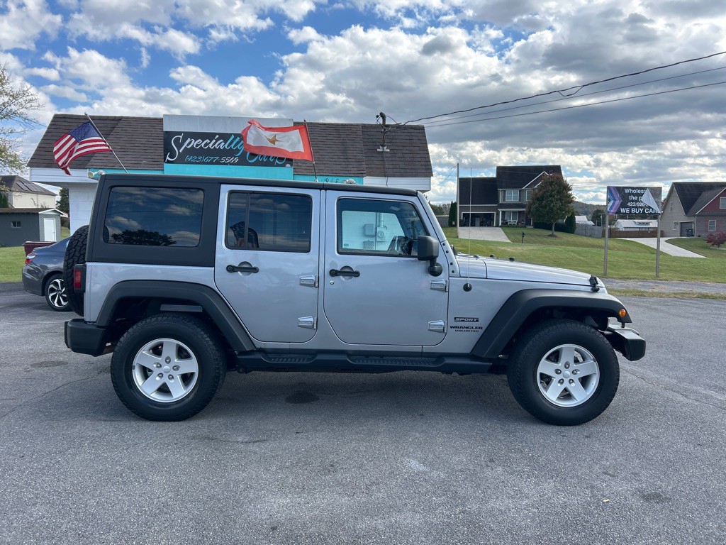 2017 Jeep Wrangler Unlimited Image 3