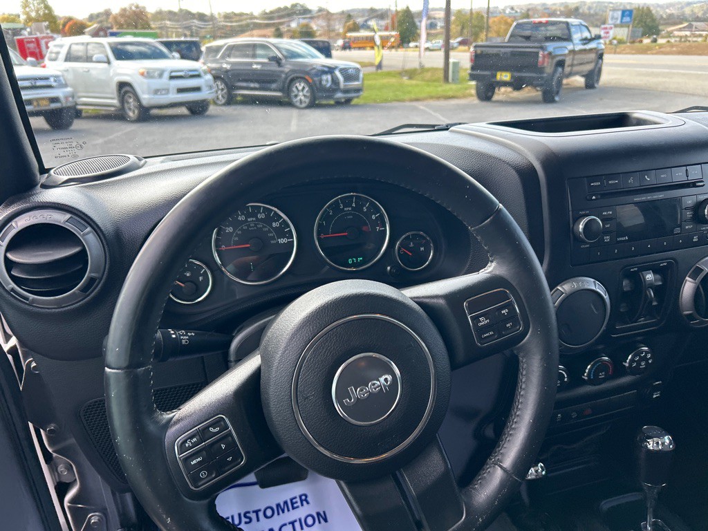 2017 Jeep Wrangler Unlimited Image 9