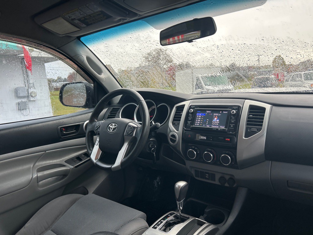 2014 Toyota Tacoma Image 5