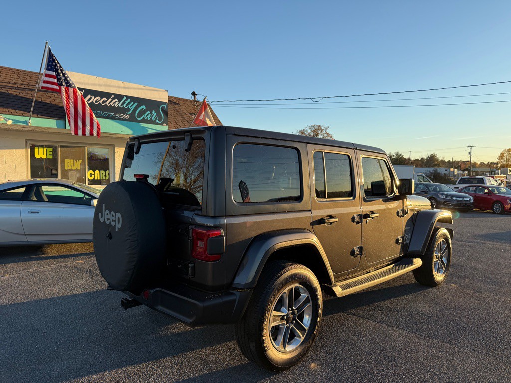 2018 Jeep Wrangler Unlimited Image 2
