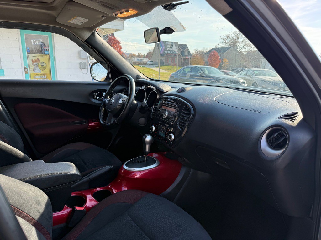 2012 Nissan Juke Image 12