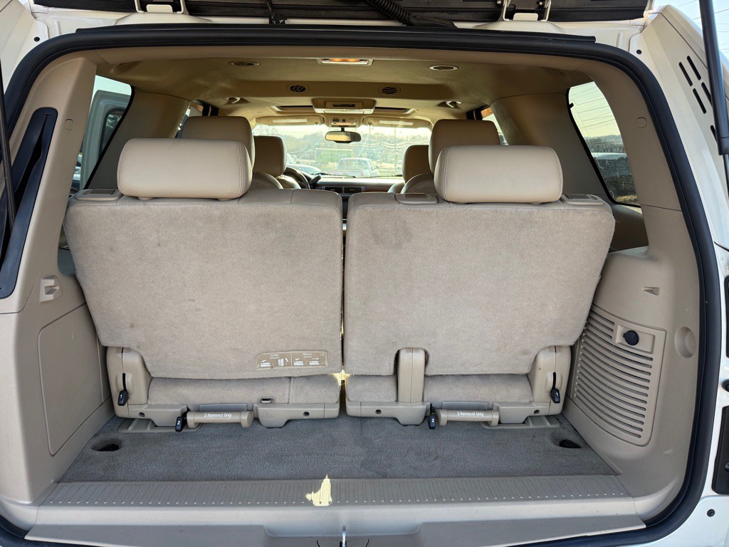 2012 Chevrolet Tahoe Image 11