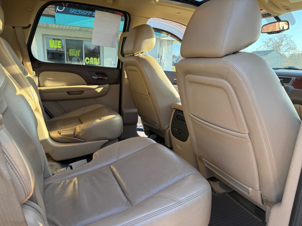 2012 Chevrolet Tahoe Image 13
