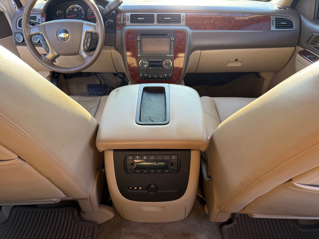 2012 Chevrolet Tahoe Image 14