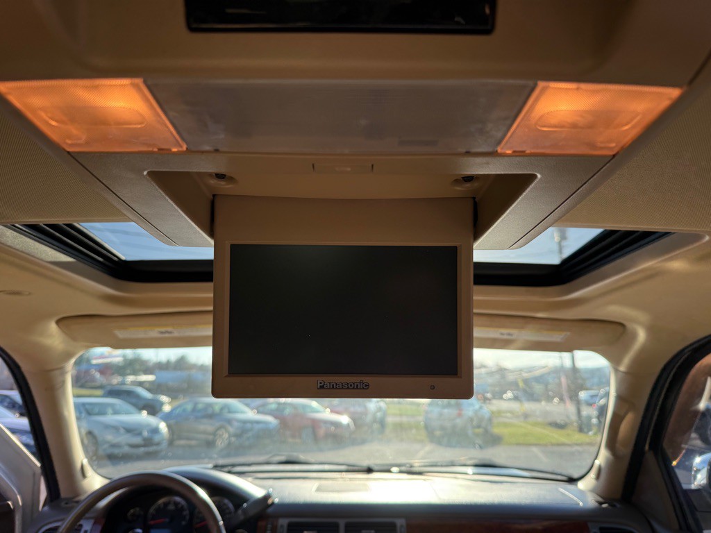 2012 Chevrolet Tahoe Image 15