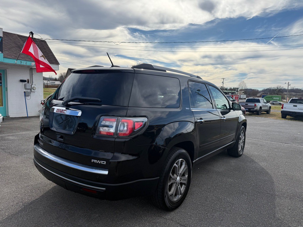 2016 GMC Acadia Image 2