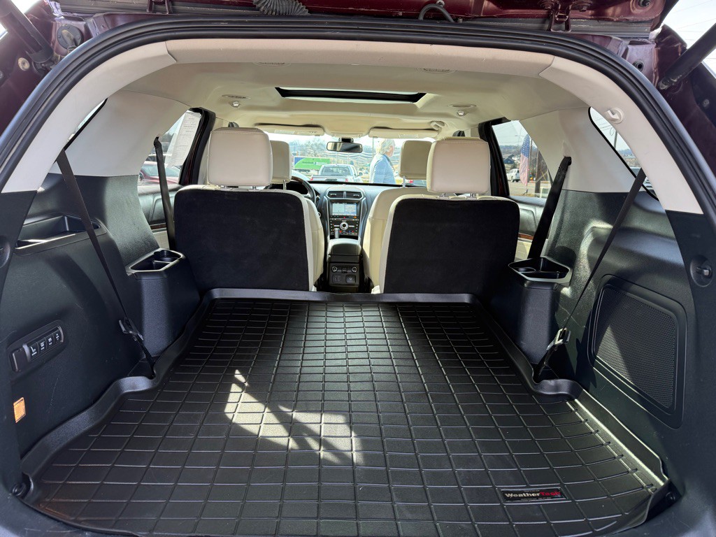 2018 Ford Explorer Image 8