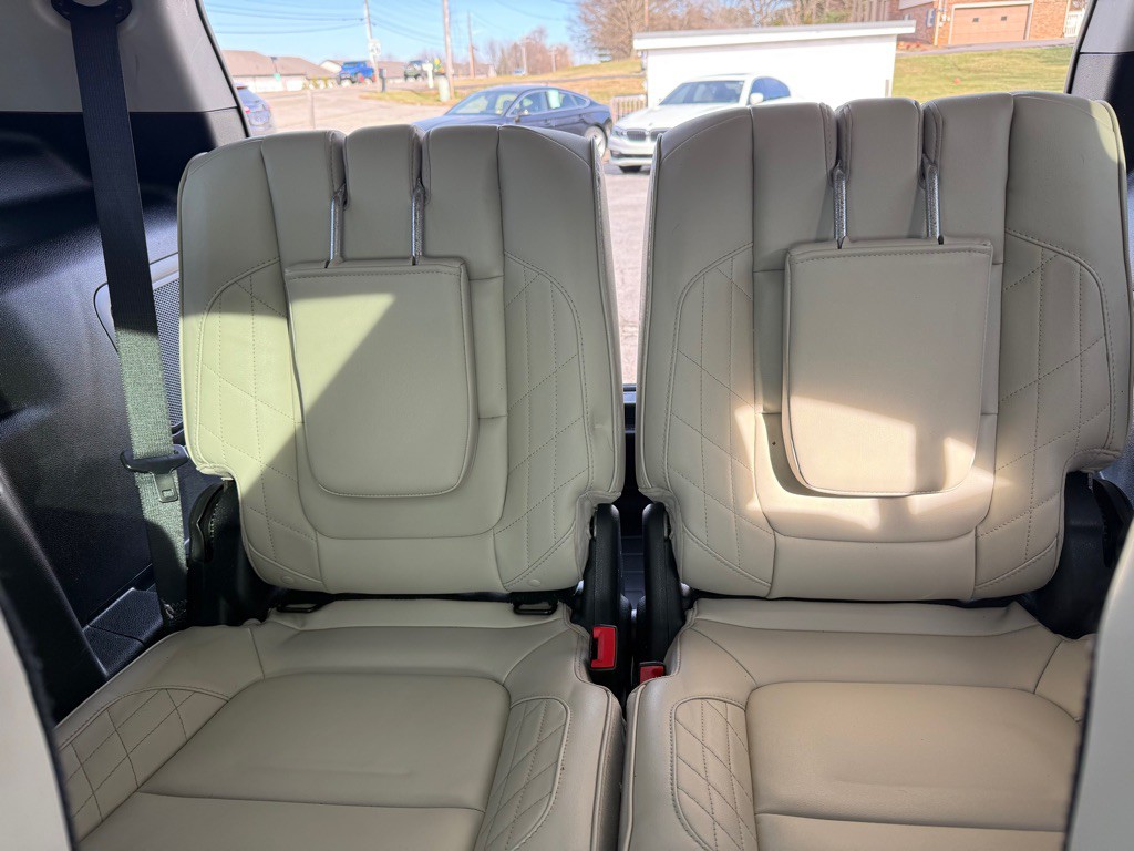 2018 Ford Explorer Image 10