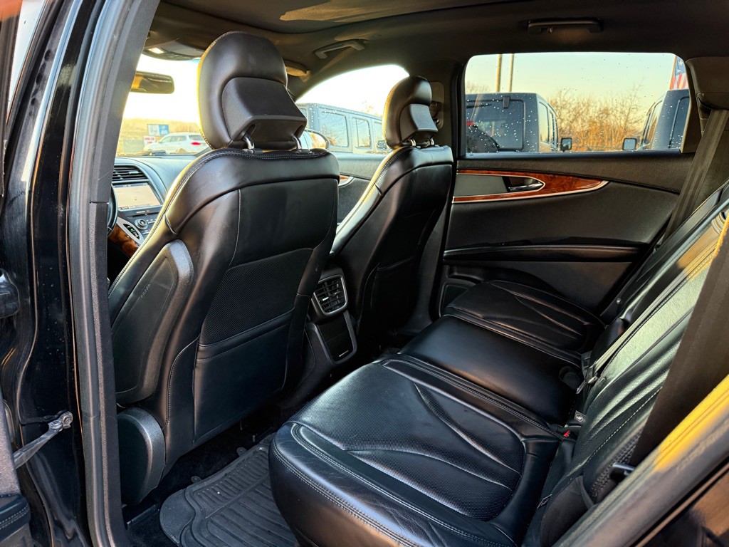 2016 Lincoln MKX Image 10