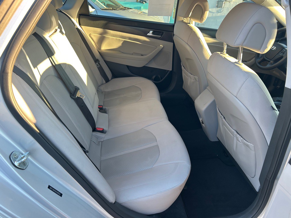 2016 Hyundai Sonata Image 5