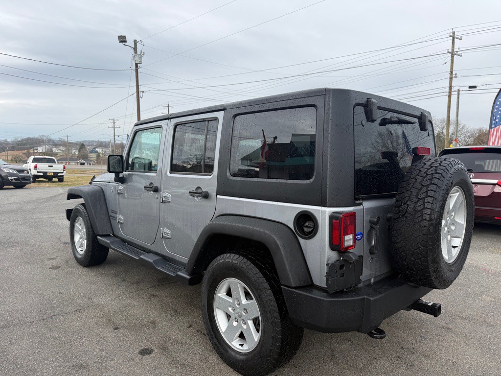 2017 Jeep Wrangler Unlimited Image 4