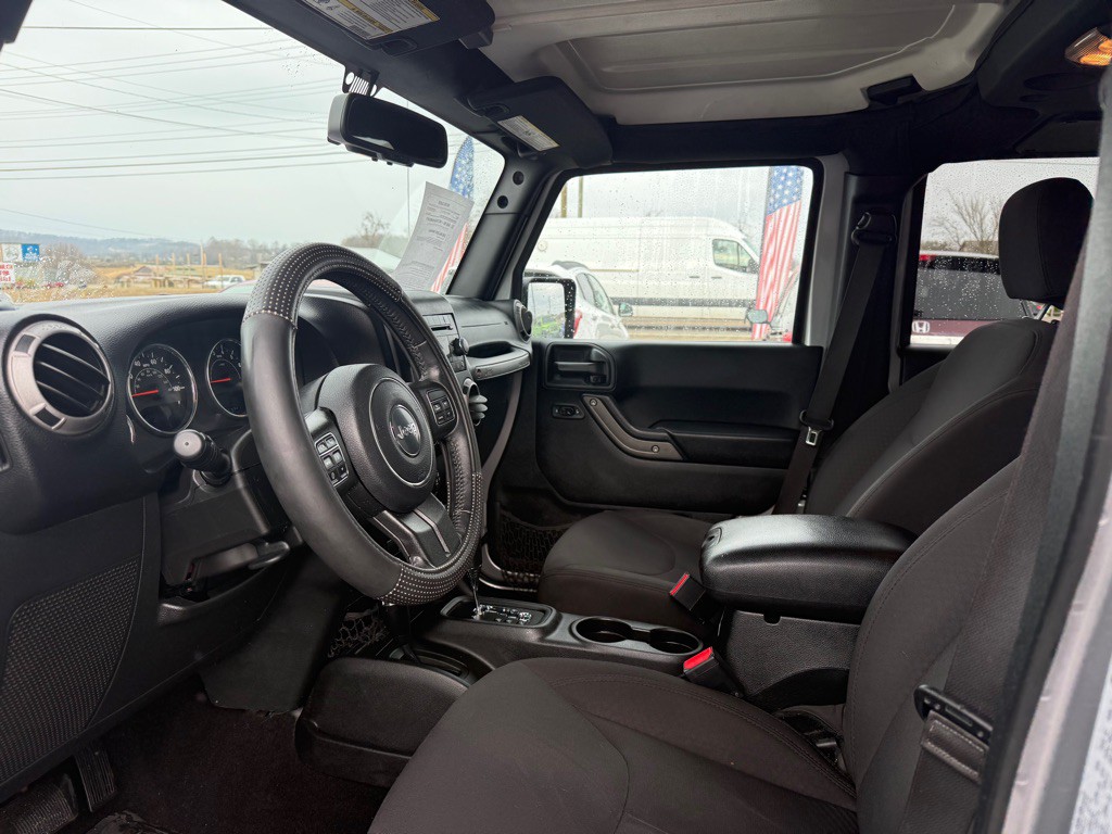 2017 Jeep Wrangler Unlimited Image 8