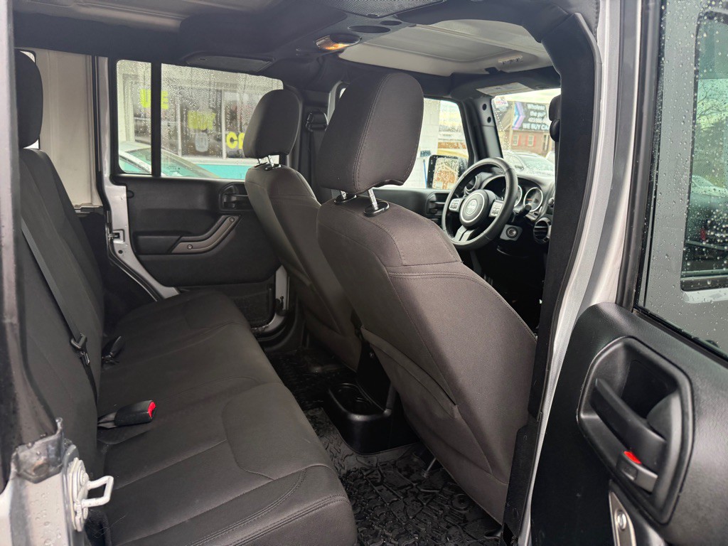 2017 Jeep Wrangler Unlimited Image 11