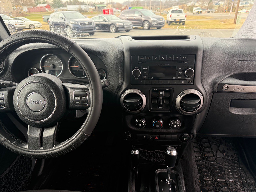 2017 Jeep Wrangler Unlimited Image 13