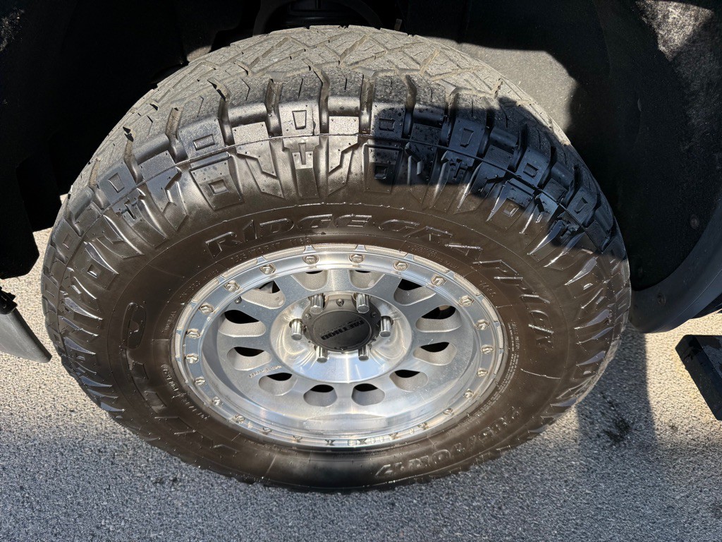 2017 GMC Sierra Image 7