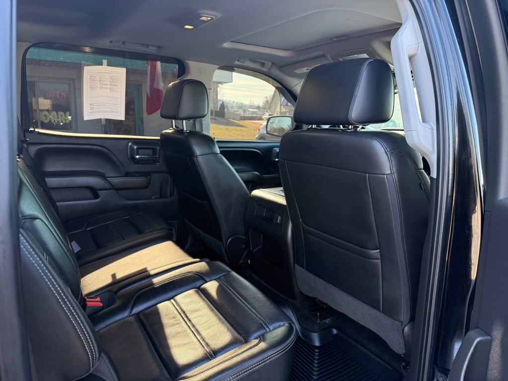 2017 GMC Sierra Image 11