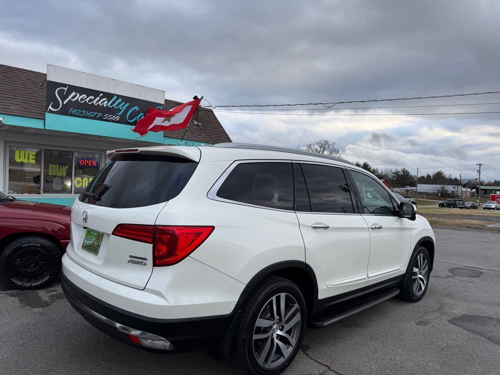 2016 Honda Pilot Image 2