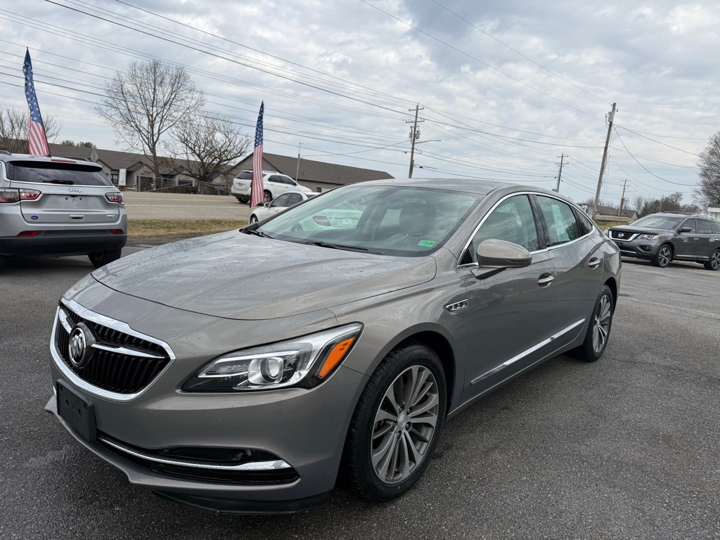 2017 Buick Lacrosse Image 5