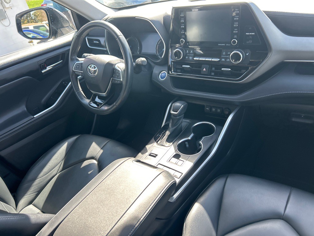 2021 Toyota Highlander Image 5