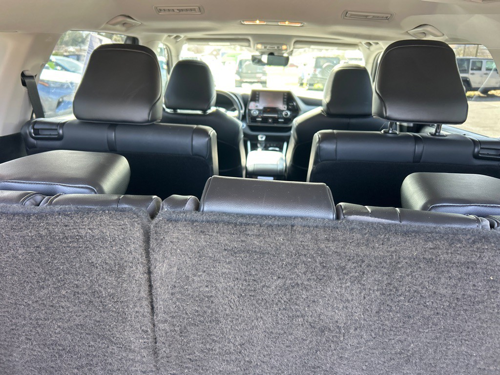 2021 Toyota Highlander Image 7