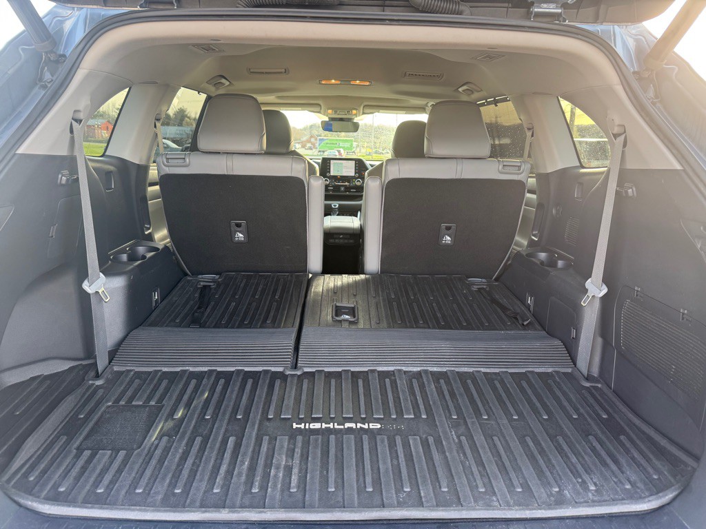 2020 Toyota Highlander Image 11