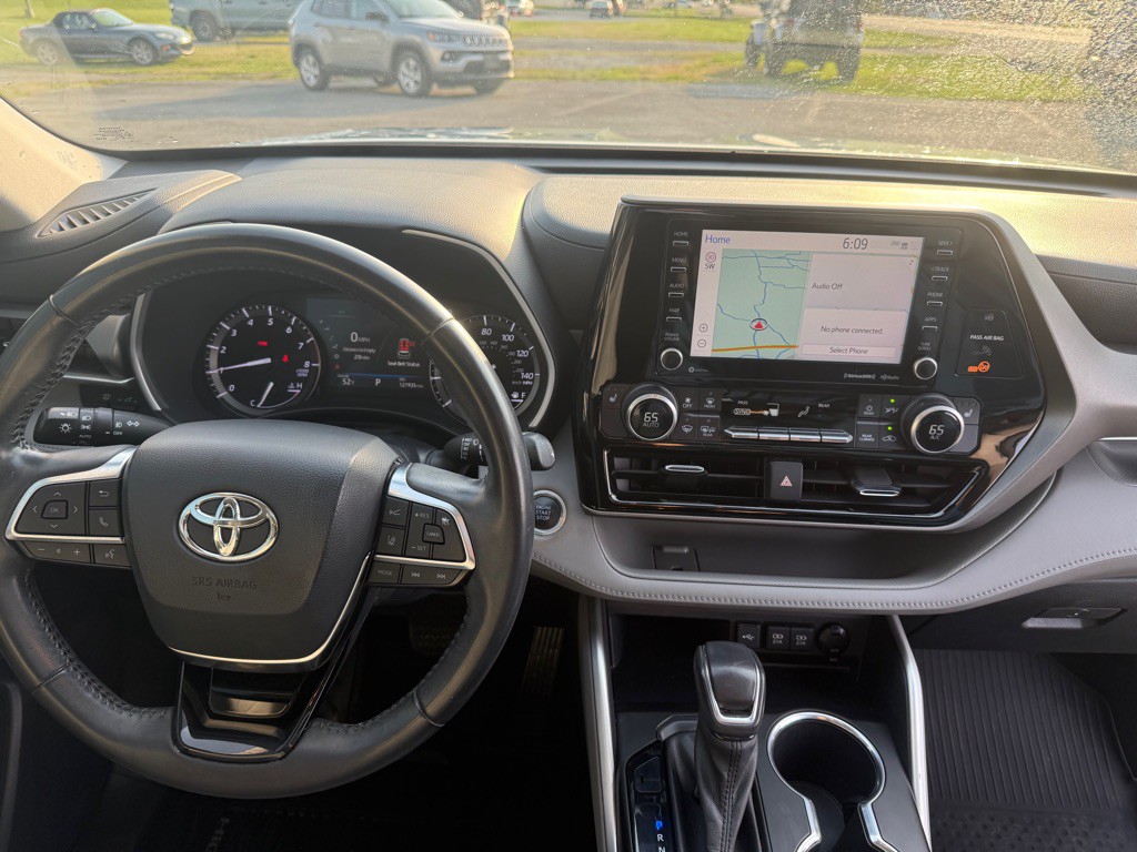 2020 Toyota Highlander Image 15