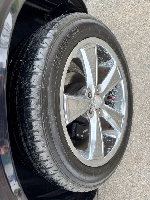 2010 Dodge Challenger Image 7