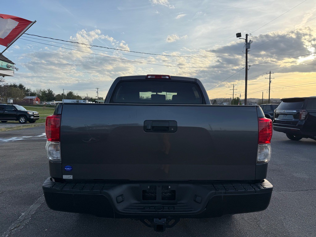 2011 Toyota Tundra Image 4