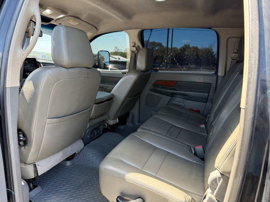 2006 Dodge Ram 3500 Image 10