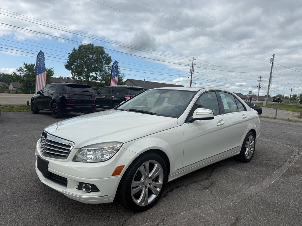 2009 Mercedes-Benz C-Class Image 5