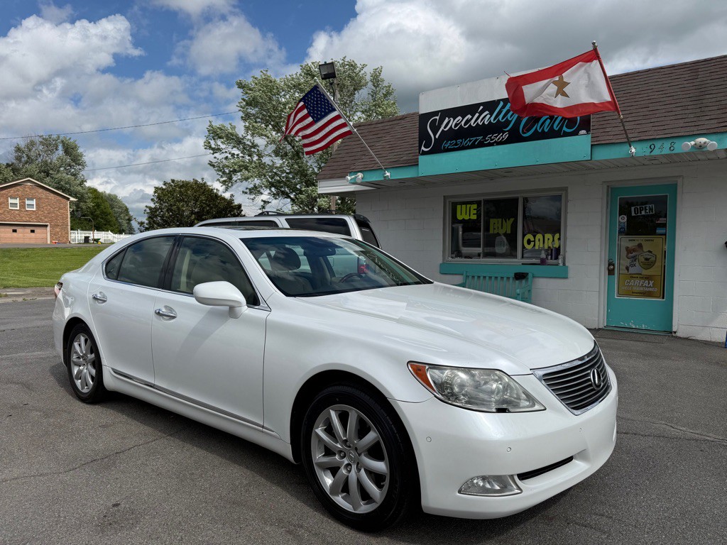 2007 Lexus LS Image 1