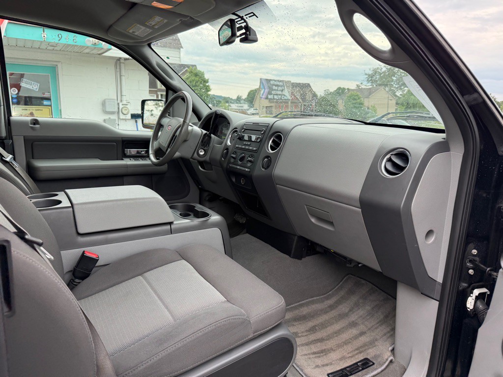2006 Ford F-150 Image 11
