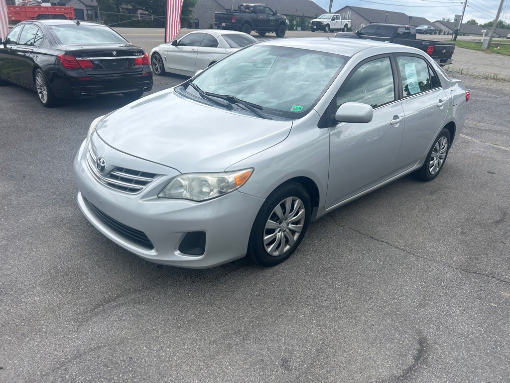 2013 Toyota Corolla Image 7