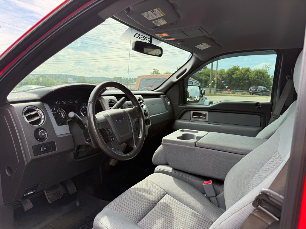 2011 Ford F-150 Image 8