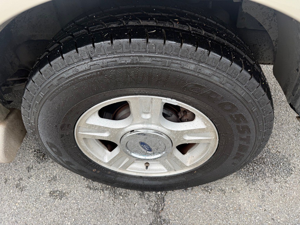 2006 Ford Expedition Image 7