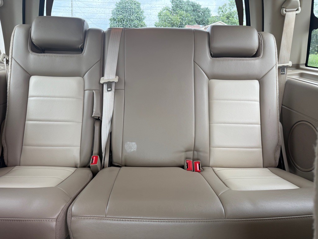2006 Ford Expedition Image 10
