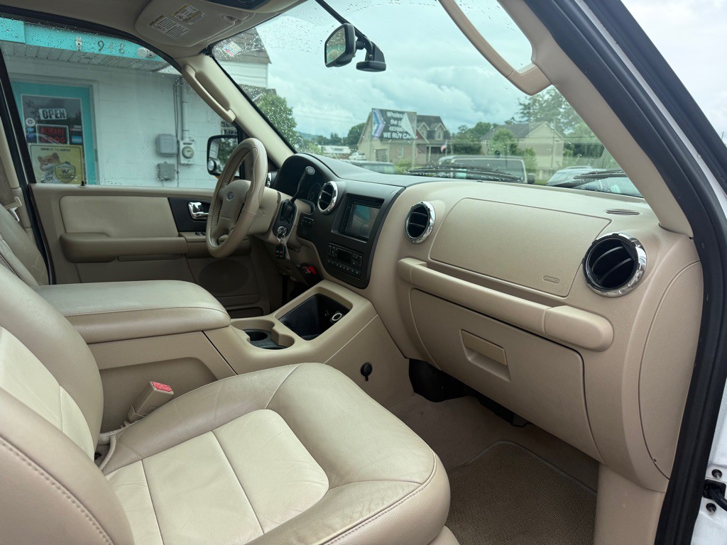 2006 Ford Expedition Image 15