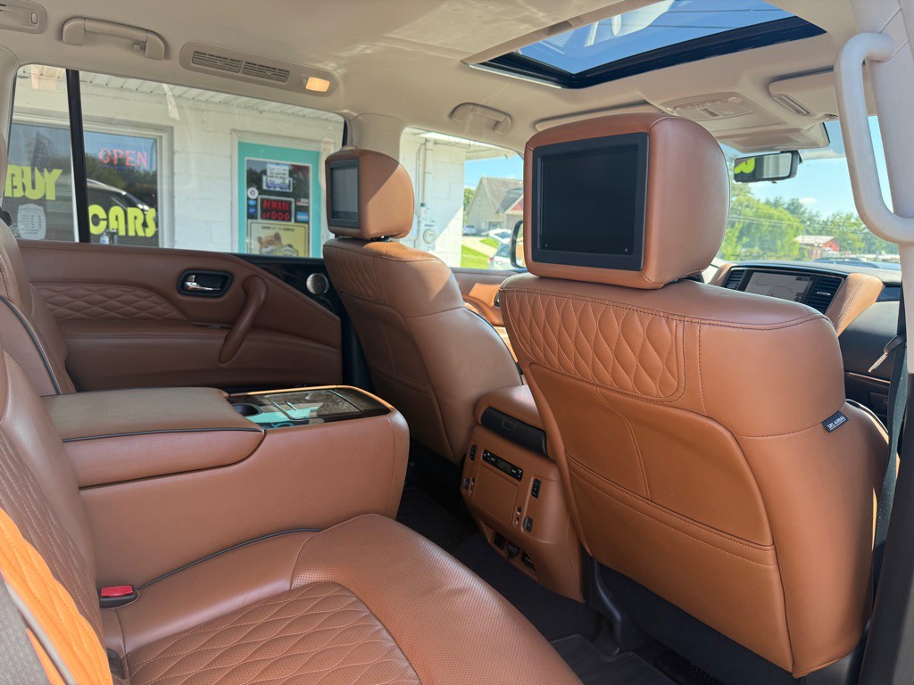 2020 INFINITI QX80 Image 11