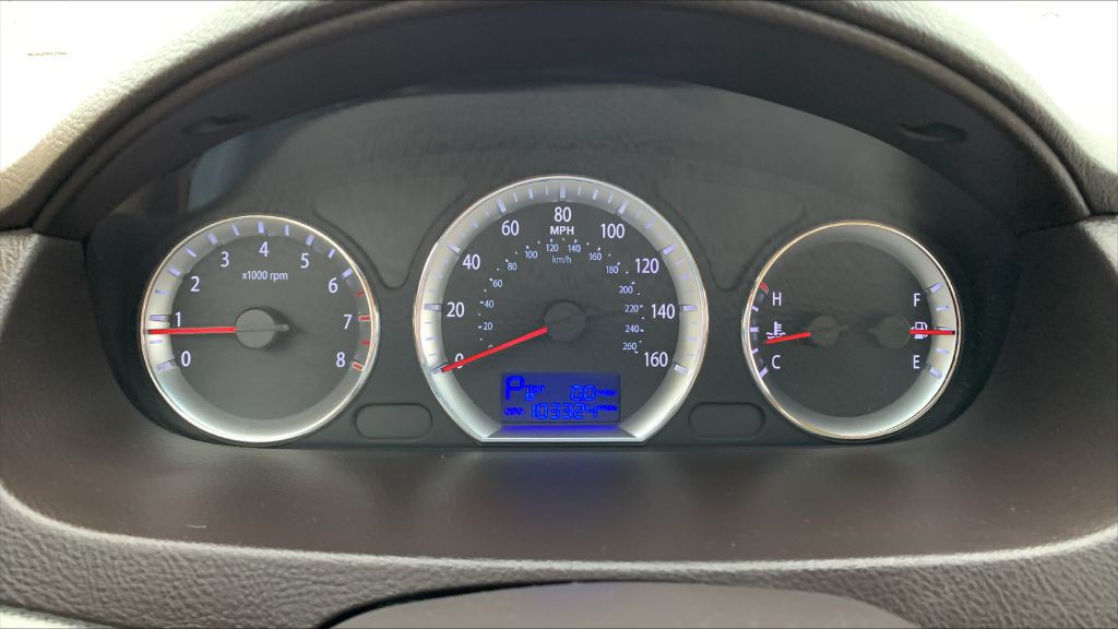 2010 Hyundai Sonata Image 22